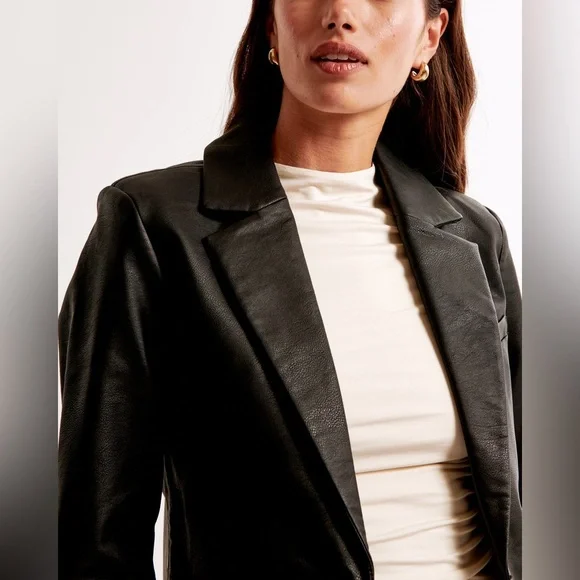 Abercrombie & Fitch Vegan Leather Blazer - Picture 3 of 8